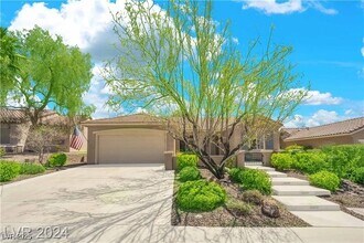 Building Photo - 1630 Sebring Hills Dr