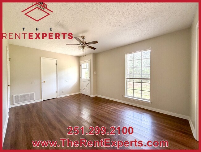 Building Photo - 10470 Old Pascagoula Rd