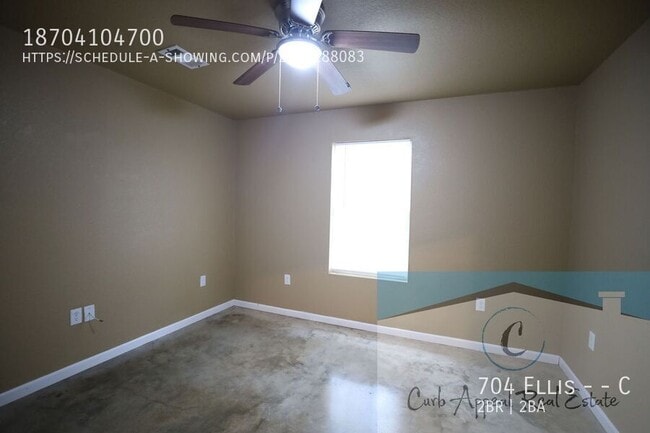 Building Photo - 704 Ellis Ave