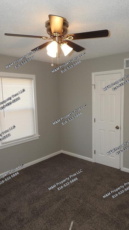 Building Photo - 1625 Holt Ln