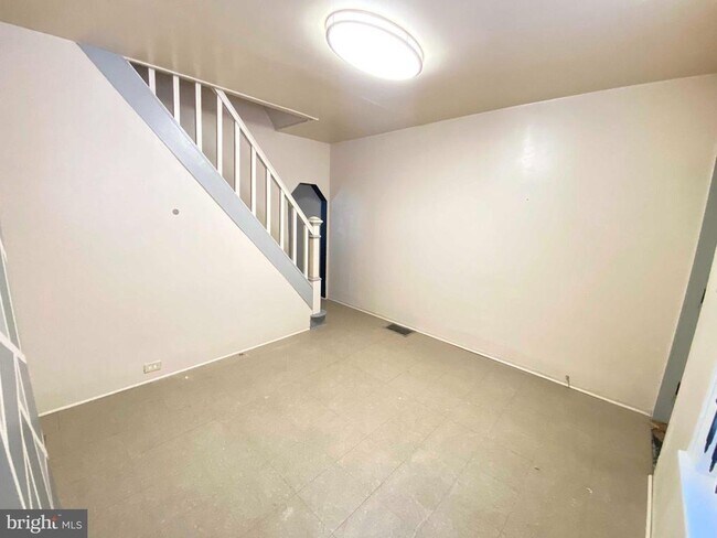 Building Photo - 2848 N Lee St