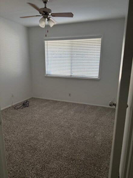 Building Photo - 12306 Hickorystick Cv