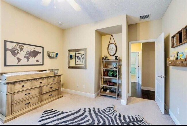 Building Photo - 12051 Forest Park Cir