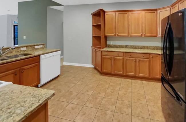 Building Photo - 5570 Prosperity View Dr