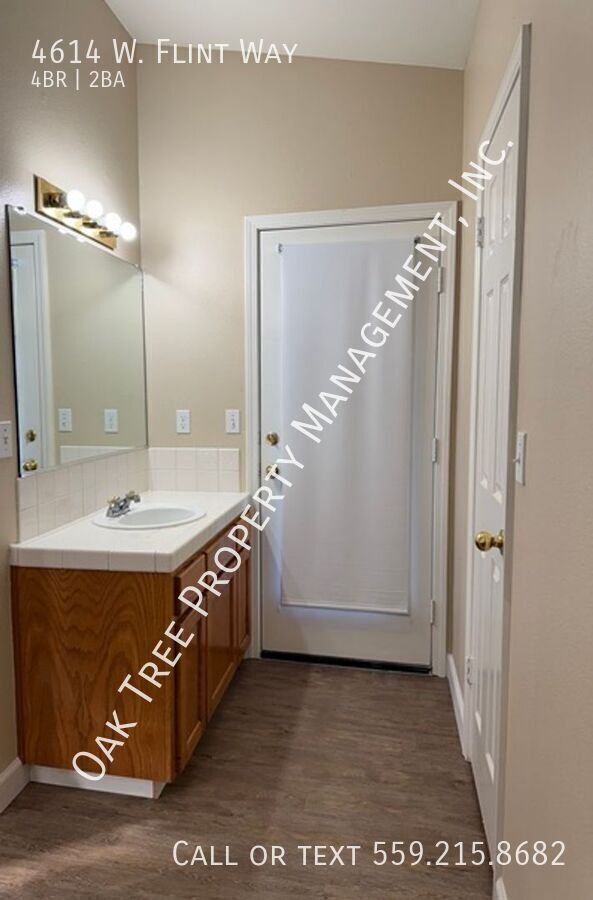 Building Photo - 4614 W Flint Way