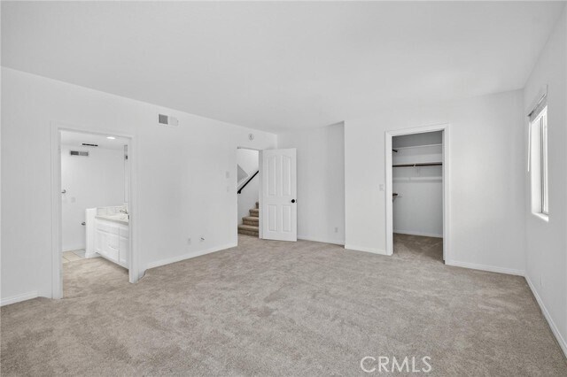 Building Photo - 849 Loma Dr