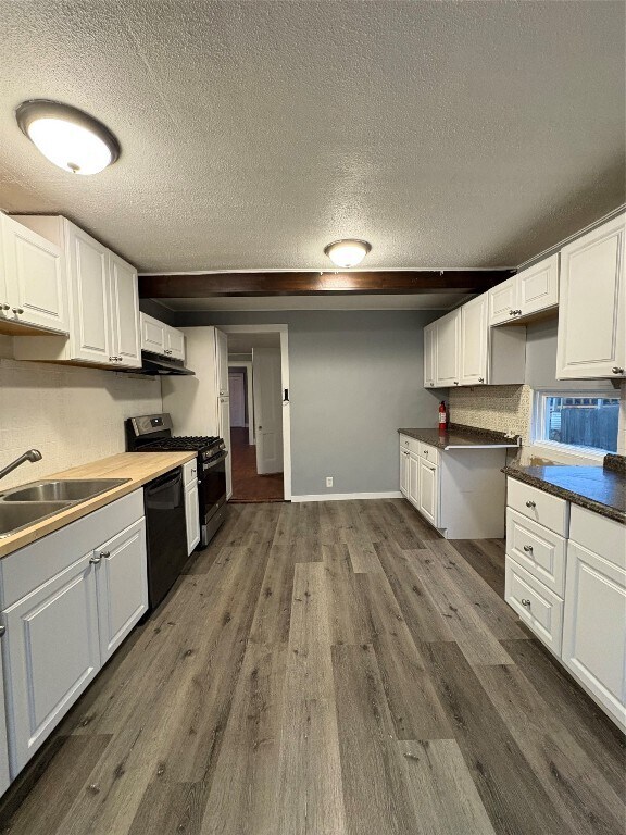 Building Photo - 740 Chenango St