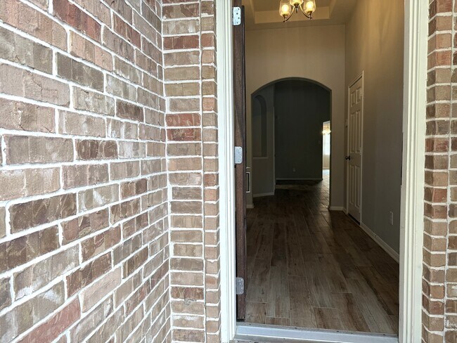 Building Photo - 14322 Heath Falls Ln