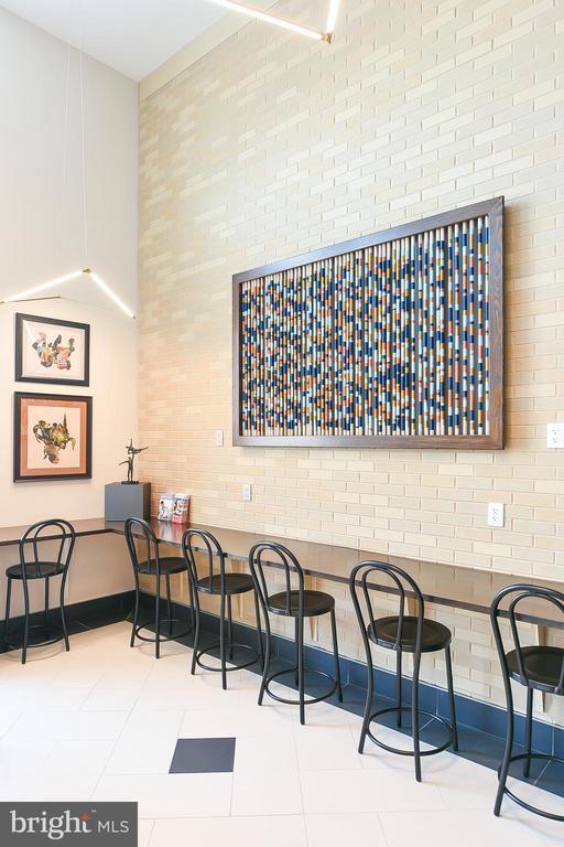 Building Photo - 901 H St NE