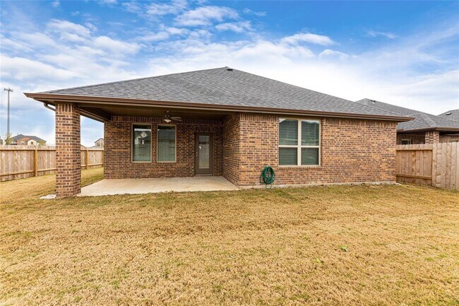 Building Photo - 503 Spring Flower Ct