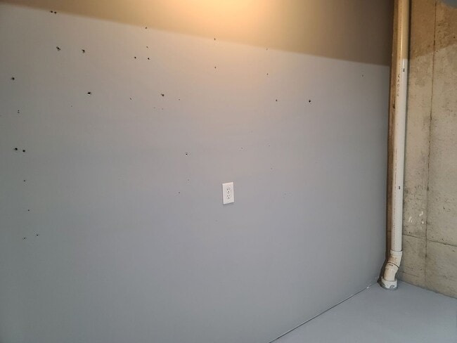 Building Photo - 3 Bedroom Townhouse for Rent in Waynesboro!