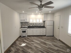 Building Photo - Private Studio for Rent in East Simi Valle...