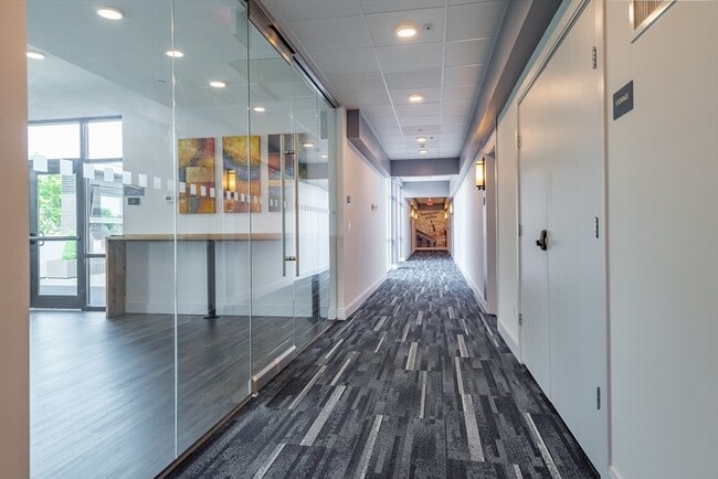 Building Photo - 400 Mystic Ave