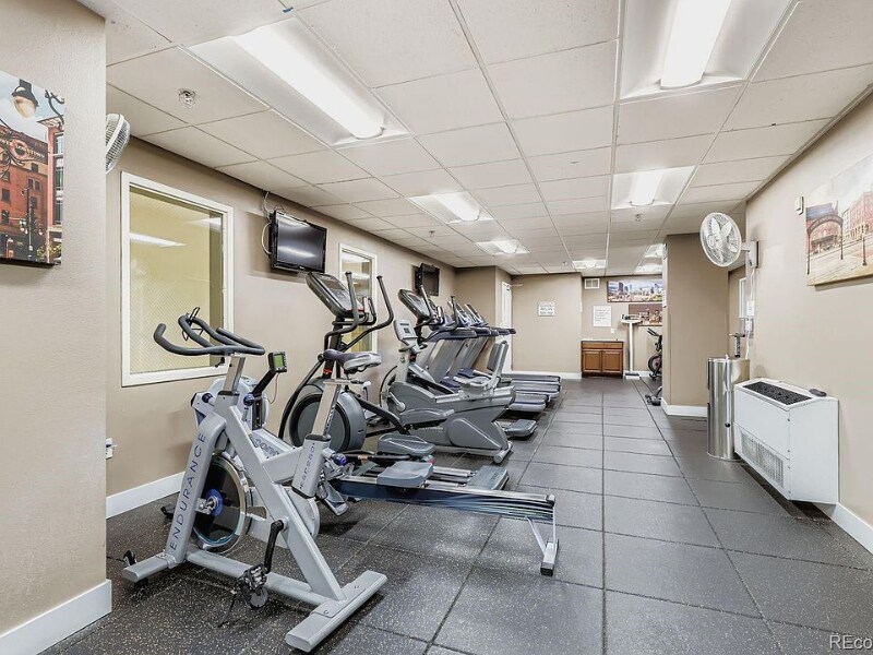 Building Photo - 1975 N Grant St