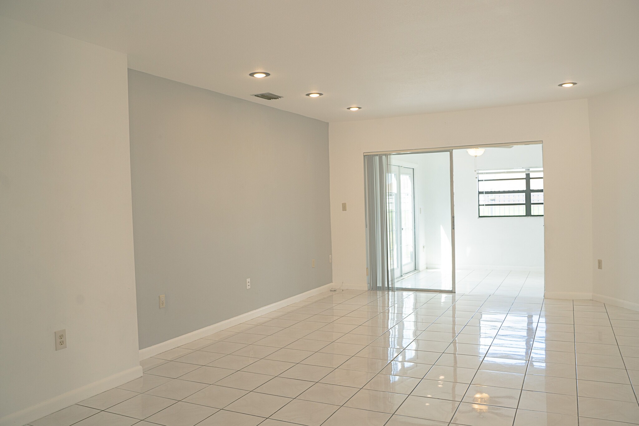 Building Photo - 21115 SW 125th Court Rd