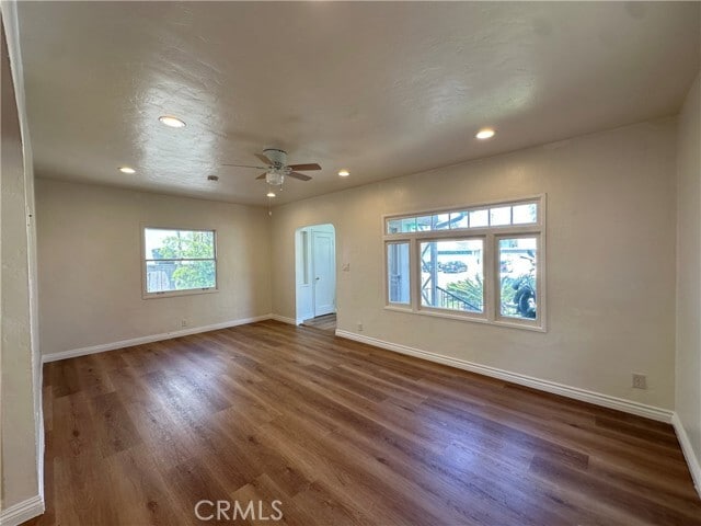 Building Photo - 408 8th St