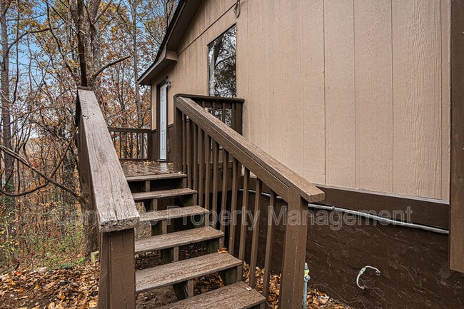 Building Photo - 784 15th Ct NW