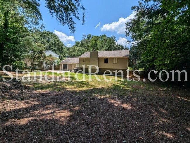 Building Photo - 4650 Aberdeen Ln