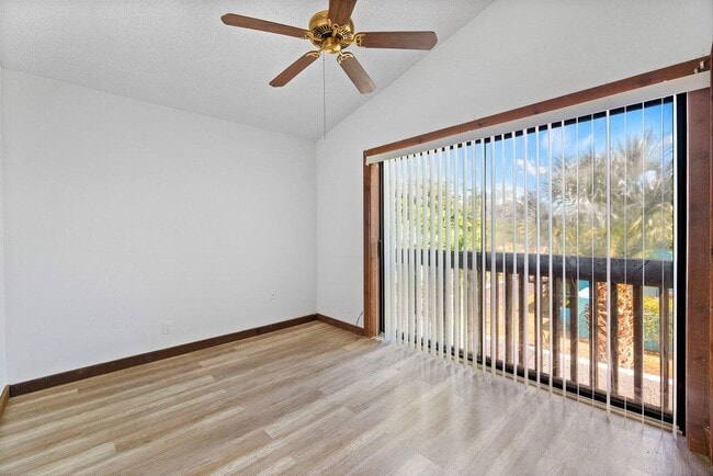 Building Photo - 3015 Florida Blvd