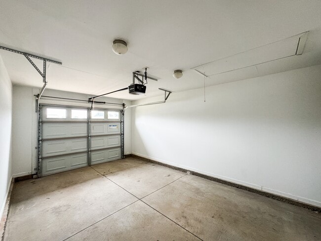 Building Photo - 335 Flat Cove Rd