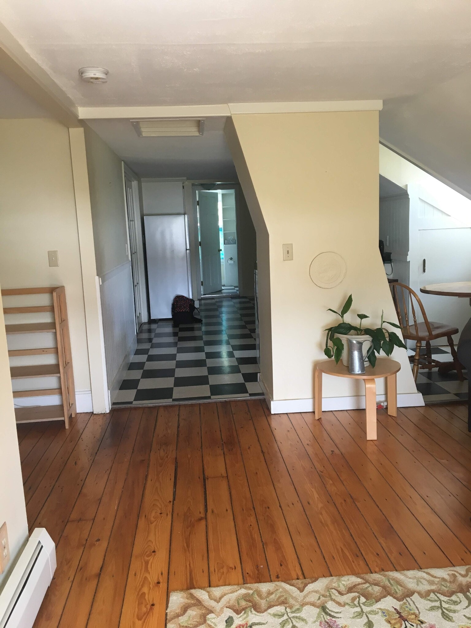 Livingroom open view to kitchen - 46 Barton St