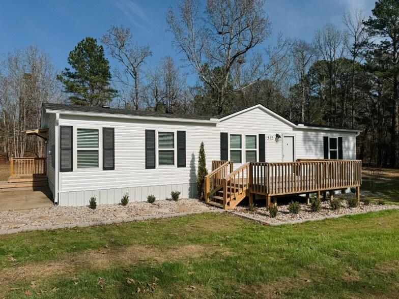 Building Photo - 512 Rock Creek Rd