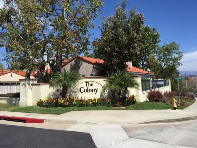 Building Photo - 97 Colony Way