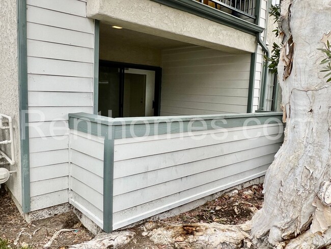 Building Photo - 8550 Summerdale Rd