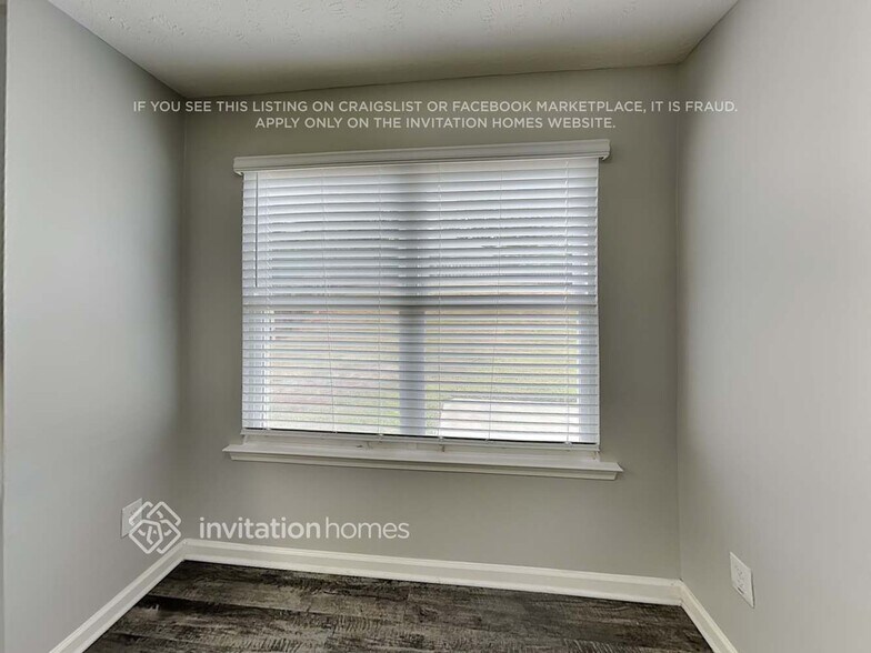 Building Photo - 2514 Plymouth Way