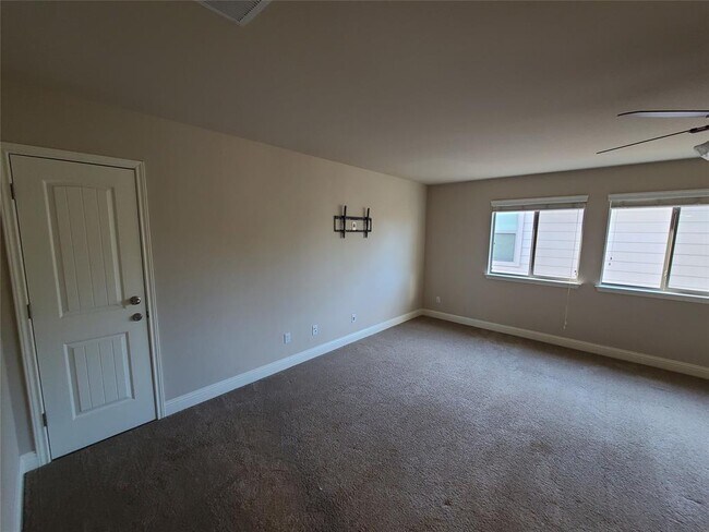 Building Photo - 708 Williams Way