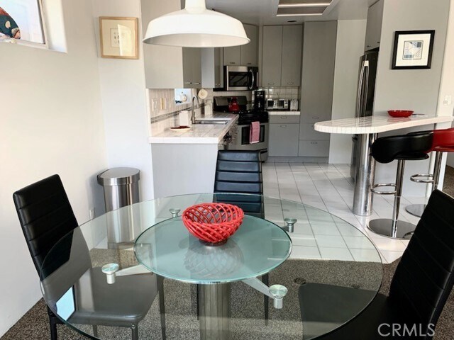 Building Photo - 42 8th St