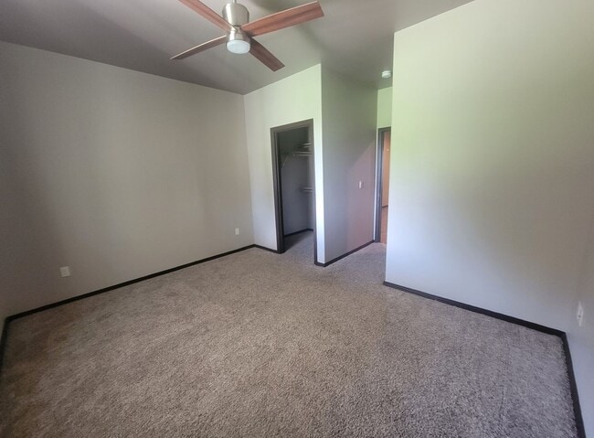 Building Photo - Peaceful Living with Views, Space & a 6 Ca...
