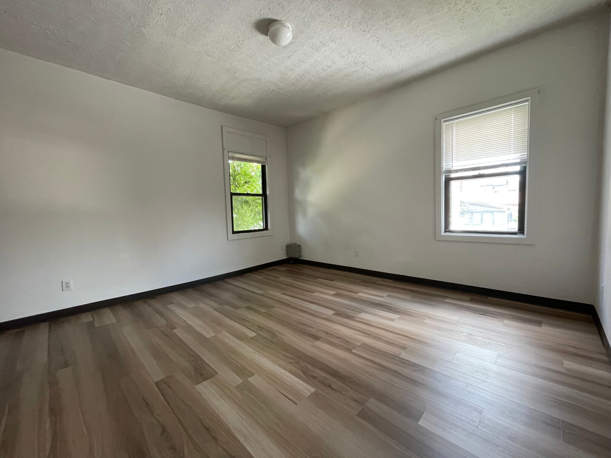 Building Photo - 114 Morewood Ave