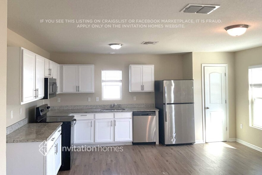 Building Photo - 202 Gladiola Ct