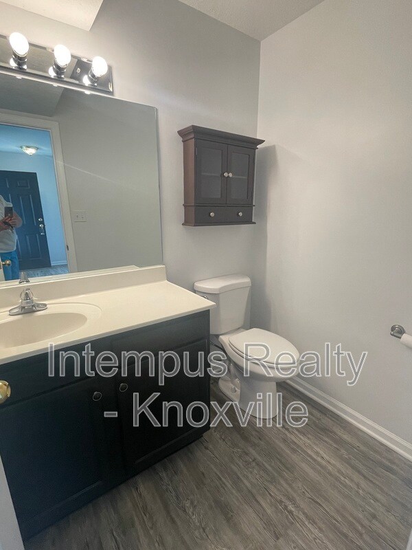 Building Photo - 3119 Pinex Ln
