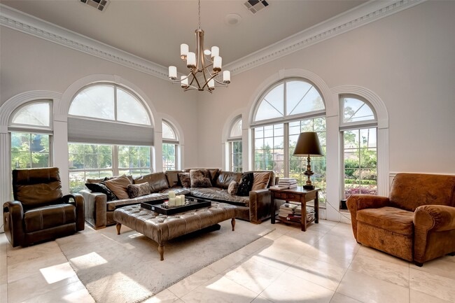 Building Photo - 12445 Memorial Dr