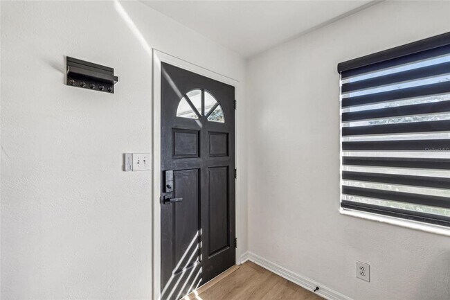 Building Photo - 2000 57th St N