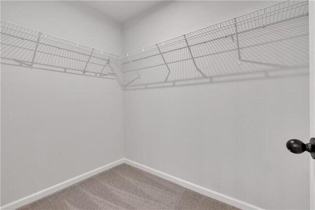 Building Photo - 313 Rolling Grn Dr NW