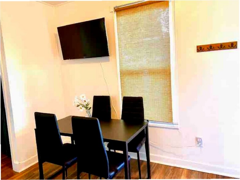 Building Photo - 3637 36th St