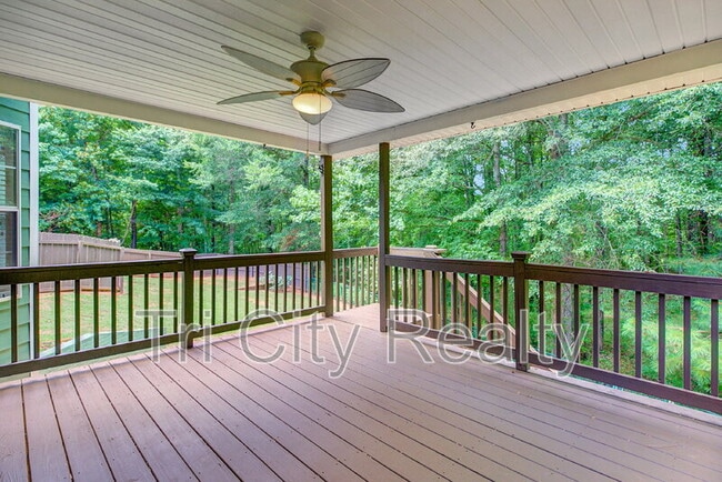 Building Photo - 75 Rock Mill Ct