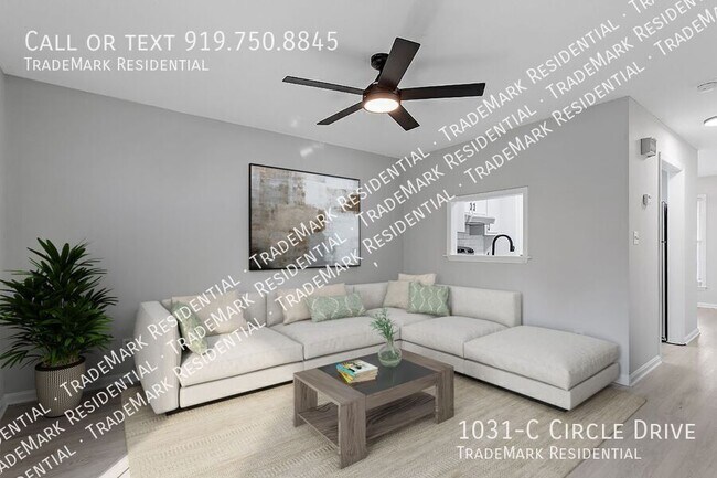 Building Photo - 1031-C Circle Drive-