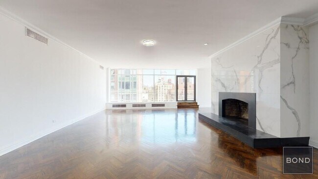 Primary Photo - 219 E 69th St