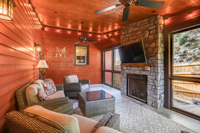 Building Photo - Renovated Historic Craftsman in East Nashville | 4 Bedrooms, 2-Car Garage & Outdoor Living
