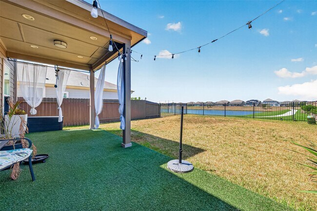 Building Photo - 5911 Waggoner Ranch Trail