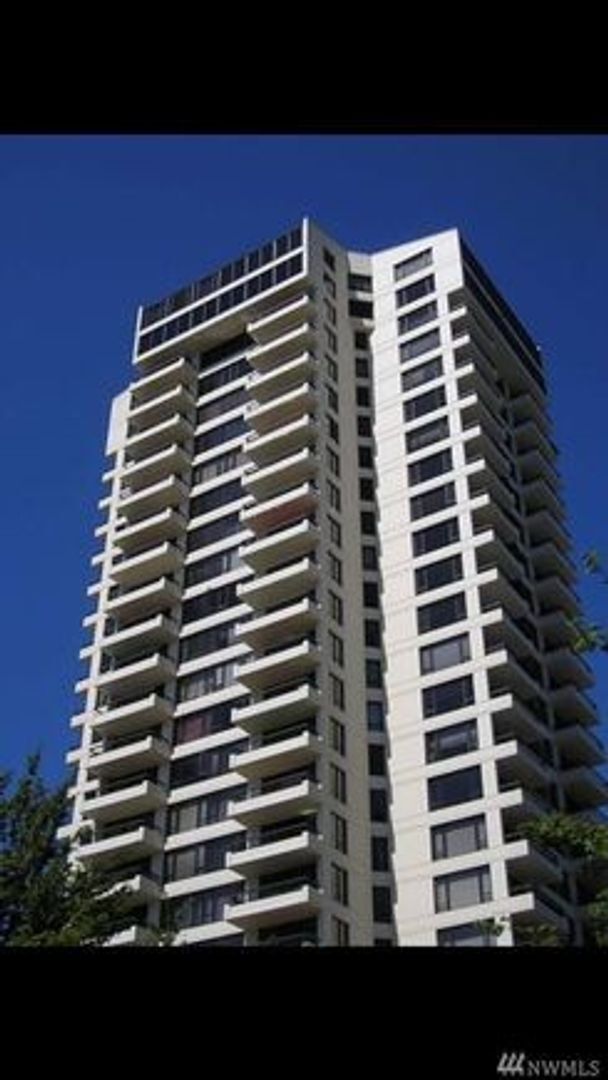 Building Photo - Brand new renovated 1 bedroom, 1 bath cond...