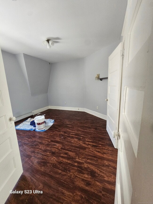 Building Photo - 181 Monmouth Ave