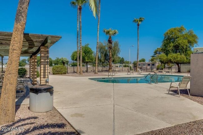 Building Photo - 1500 W Rio Salado Pkwy