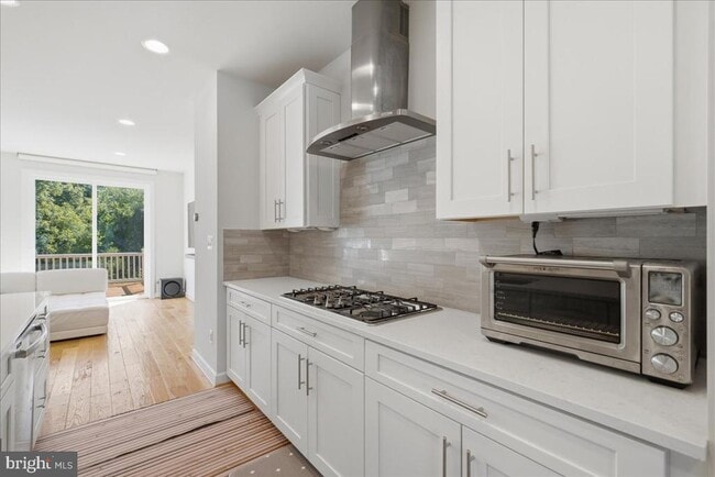 Building Photo - 9228 Wood Violet Ct
