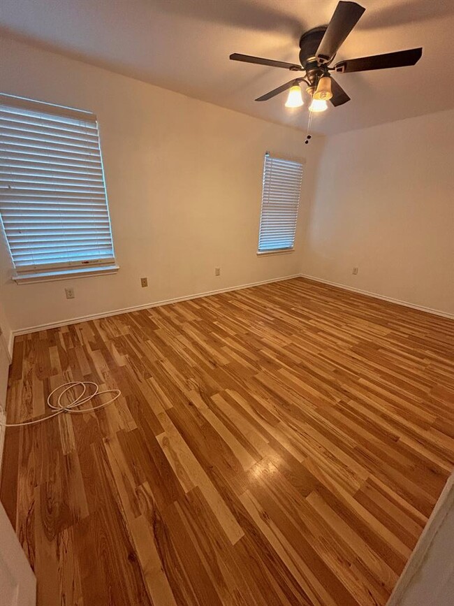 Building Photo - 13111 Pollard Dr