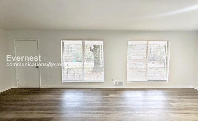 Building Photo - 1823 Old Springville Rd